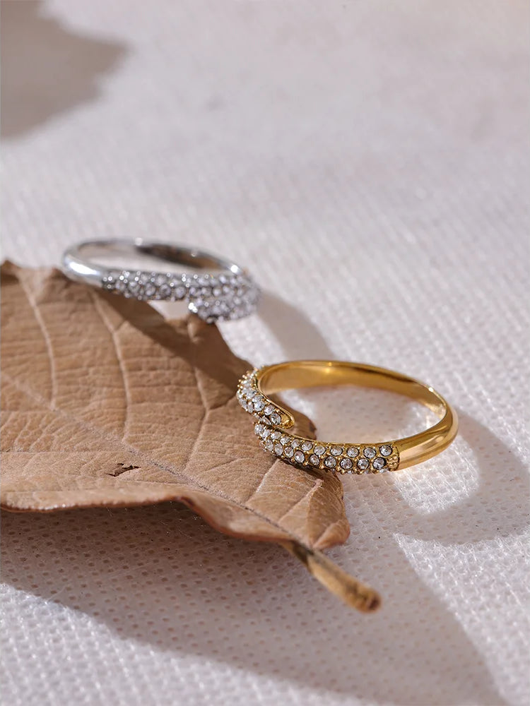 Zircon Timeless Resizable Statement Ring - Ecru