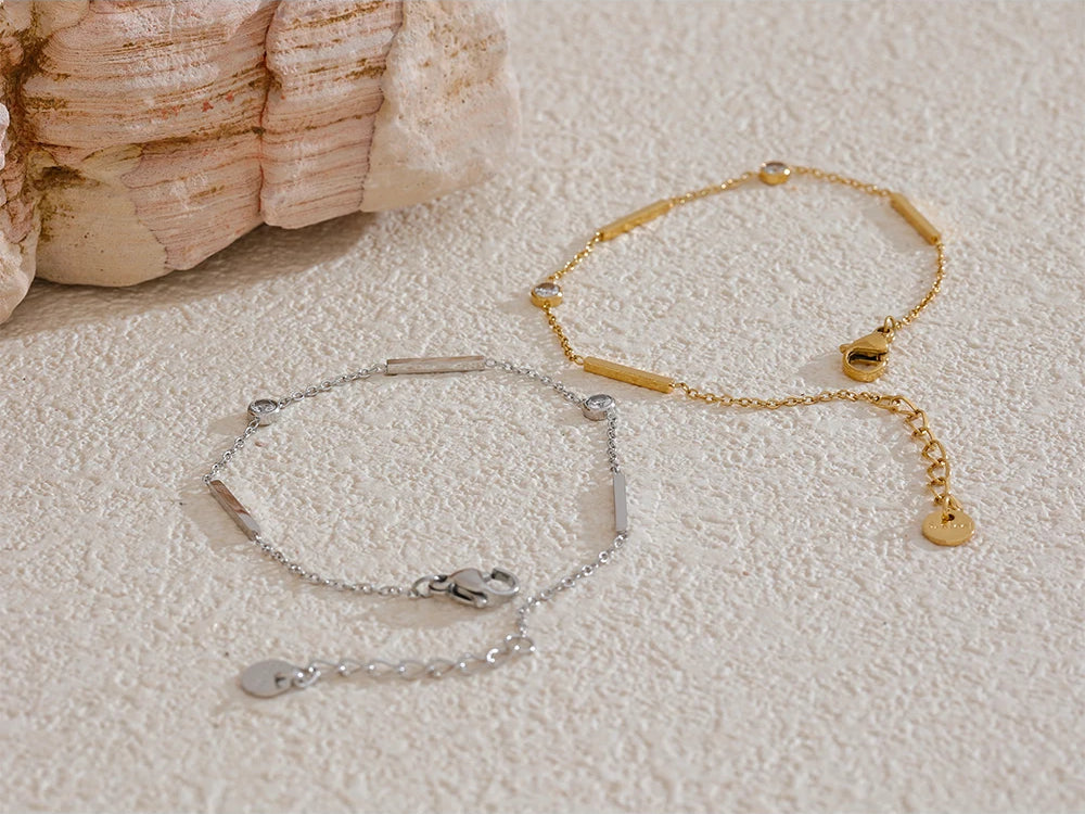 Zircon Versatile Charm Bangle Bracelet - Ecru